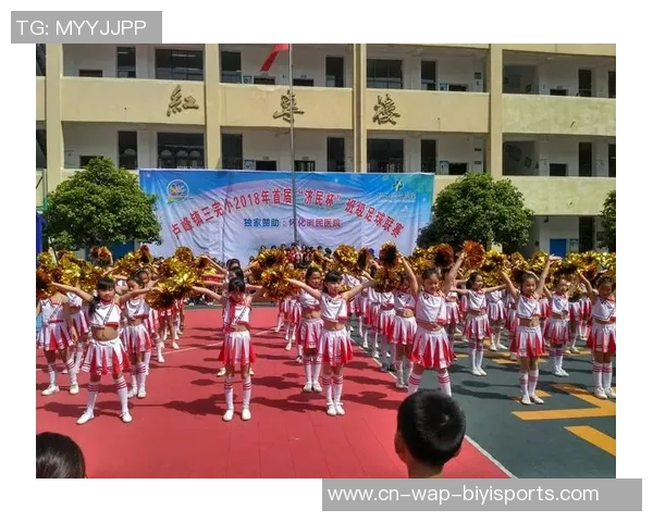 足球宝贝舞蹈歌带你领略青春活力与激情四溢的舞动魅力 足球宝贝舞蹈歌带你领略青春活力与激情四溢的舞动魅力